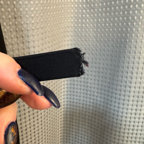 Le chateau dress - Picture 3 of 4